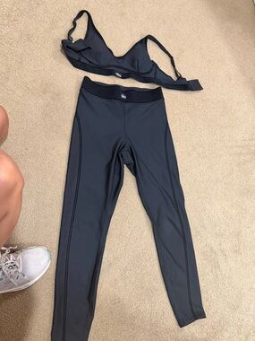 ALO Yoga Ribbed Waist Leggings and Bra in Black